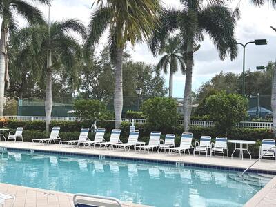 488 Capistrano Drive, Palm Beach Gardens, FL 33410