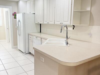 488 Capistrano Drive, Palm Beach Gardens, FL 33410