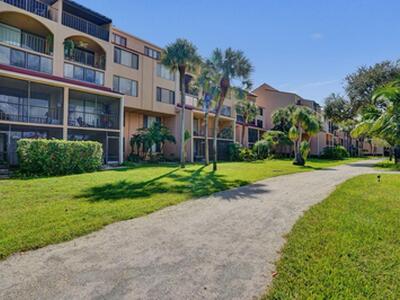 755 Dotterel Road, Delray Beach, FL 33444