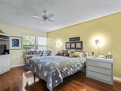 5153 Oak Hill Lane, Delray Beach, FL 33484