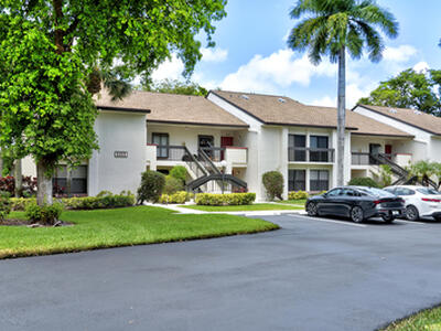 5153 Oak Hill Lane, Delray Beach, FL 33484