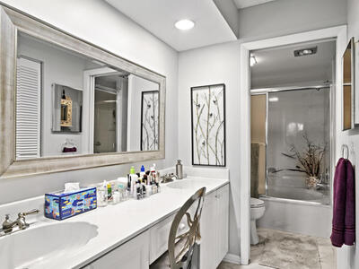 5153 Oak Hill Lane, Delray Beach, FL 33484