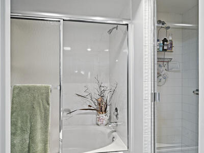 5153 Oak Hill Lane, Delray Beach, FL 33484