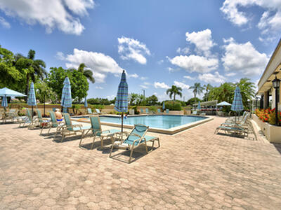 5153 Oak Hill Lane, Delray Beach, FL 33484