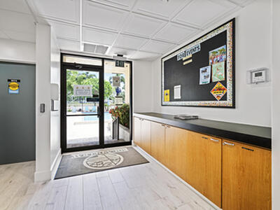 5153 Oak Hill Lane, Delray Beach, FL 33484