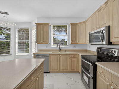 2089 Reston Circle, Royal Palm Beach, FL 33411