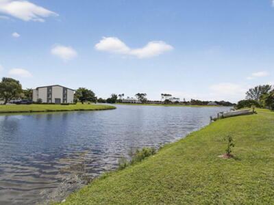 2089 Reston Circle, Royal Palm Beach, FL 33411