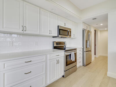 3322 Casseekey Island Road, Jupiter, FL 33477