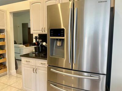 9709 Shadybrook Drive, Boynton Beach, FL 33437