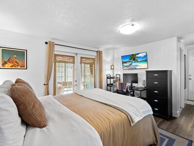 1140 SW 9th Avenue, Fort Lauderdale, FL 33315