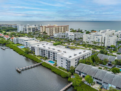 3525 S Ocean Boulevard, South Palm Beach, FL 33480