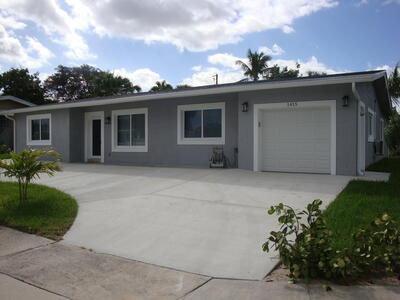 1415 Lake Victoria Drive, Lake Worth, FL 33461