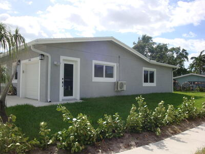 1415 Lake Victoria Drive, Lake Worth, FL 33461