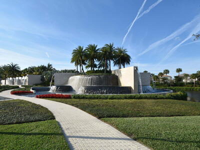 16892 Strasbourg Lane, Delray Beach, FL 33446