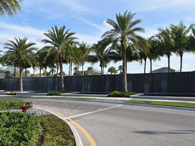 16892 Strasbourg Lane, Delray Beach, FL 33446