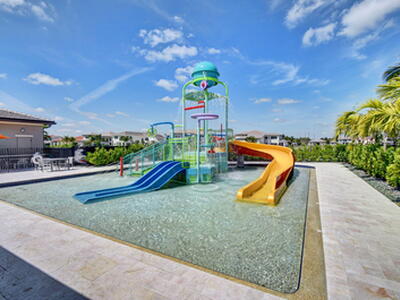 16892 Strasbourg Lane, Delray Beach, FL 33446