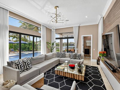 16892 Strasbourg Lane, Delray Beach, FL 33446