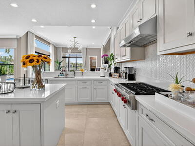 16892 Strasbourg Lane, Delray Beach, FL 33446