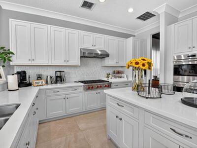 16892 Strasbourg Lane, Delray Beach, FL 33446