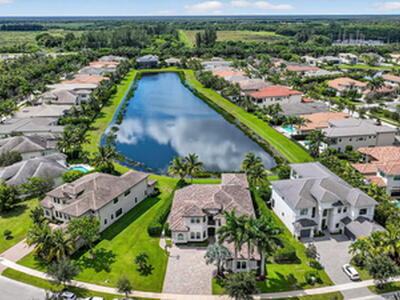 16892 Strasbourg Lane, Delray Beach, FL 33446