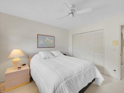 17270 Boca Club Boulevard, Boca Raton, FL 33487