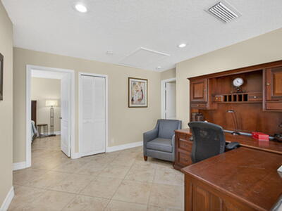 8400 Heritage Club Drive, West Palm Beach, FL 33412