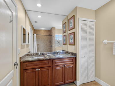 8400 Heritage Club Drive, West Palm Beach, FL 33412