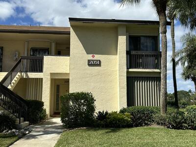 2051 SW 15 Street, Deerfield Beach, FL 33442