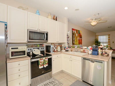 9949 E Villa Circle, Vero Beach, FL 32966