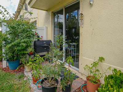 9949 E Villa Circle, Vero Beach, FL 32966