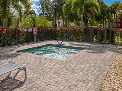 9949 E Villa Circle, Vero Beach, FL 32966