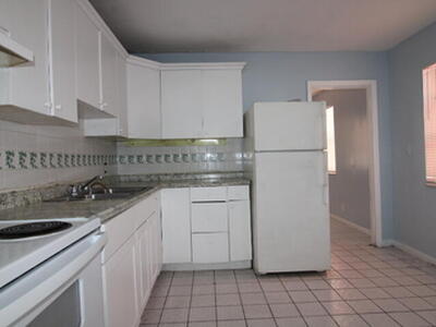 578 W 2nd Street, Riviera Beach, FL 33404