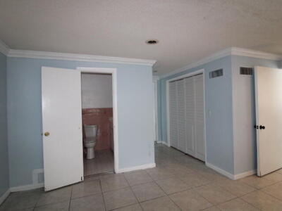 578 W 2nd Street, Riviera Beach, FL 33404