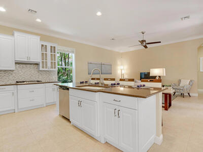 106 Santiago Drive, Jupiter, FL 33458