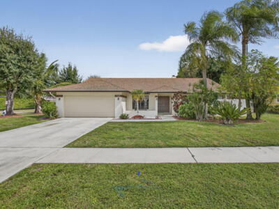 798 Blueberry Drive Drive, Wellington, FL 33414