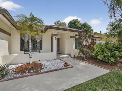 798 Blueberry Drive Drive, Wellington, FL 33414