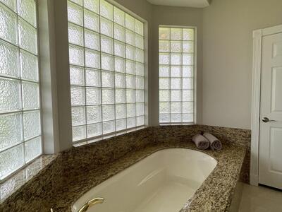 15590 Hawker Lane, Wellington, FL 33414