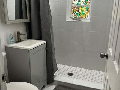 538 SW 7th Street, Hallandale Beach, FL 33009