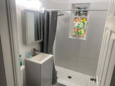 538 SW 7th Street, Hallandale Beach, FL 33009