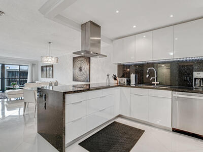 3605 S Ocean Boulevard, South Palm Beach, FL 33480