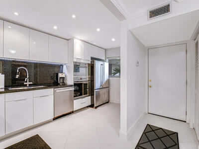 3605 S Ocean Boulevard, South Palm Beach, FL 33480