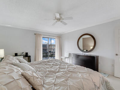 3605 S Ocean Boulevard, South Palm Beach, FL 33480