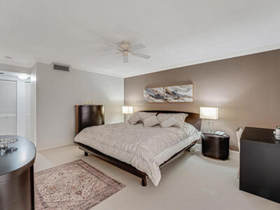 3605 S Ocean Boulevard, South Palm Beach, FL 33480