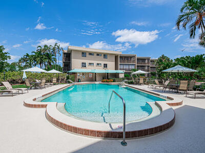 3605 S Ocean Boulevard, South Palm Beach, FL 33480