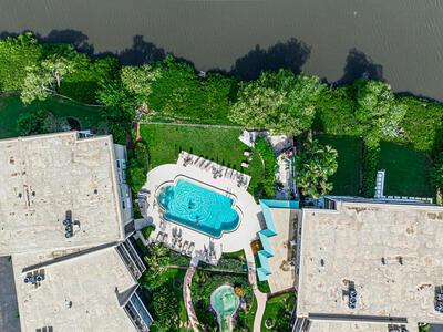 3605 S Ocean Boulevard, South Palm Beach, FL 33480