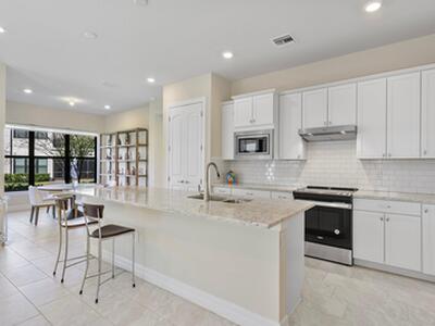 21908 Canadensis Circle SE, Boca Raton, FL 33428