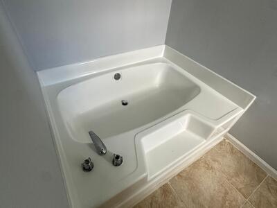 539 NW 8th Avenue, Boynton Beach, FL 33435