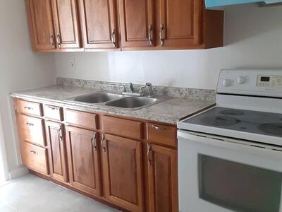 3612 Elizabeth Street, Palm Springs, FL 33461