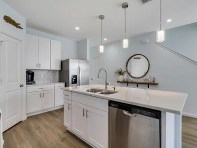 5719 SE Edgewater Circle, Stuart, FL 34997