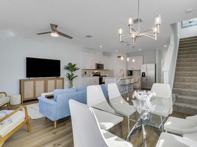 5719 SE Edgewater Circle, Stuart, FL 34997